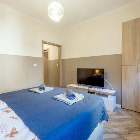 Apartment Nehru