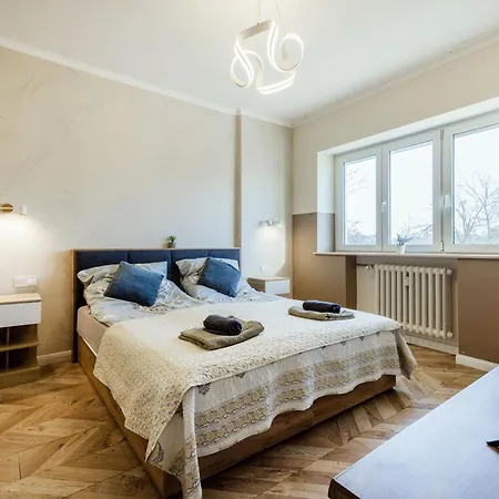 Apartment Nehru *